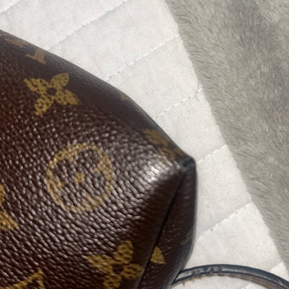 Authentic Louis Vuitton Pallas Clutch - Picture 11 of 16